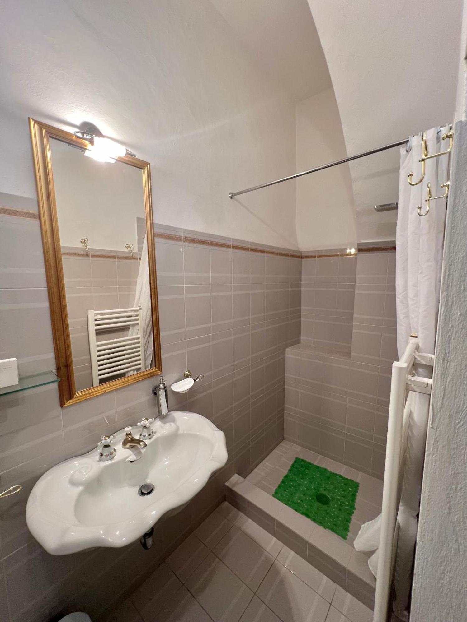 Le Viole Apartment *